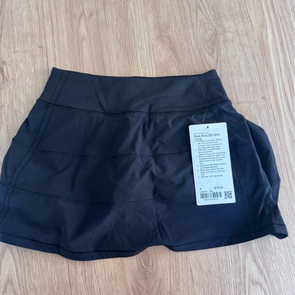 lululemon athletica Pants - Lululemon Athletica Black skirt